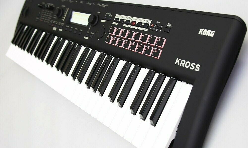 Korg Kross 2-61 μαύρο firmware 1.1 + 32gb sdcard tastiera musicale Σταθμός εργασίας